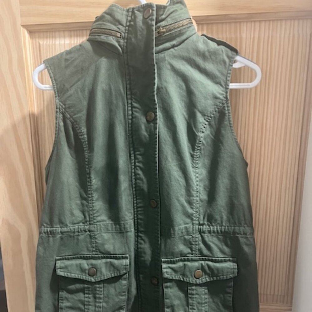 41 HAWTHORN Olive Green Utility Vest cargo-style military look. Women's Medium